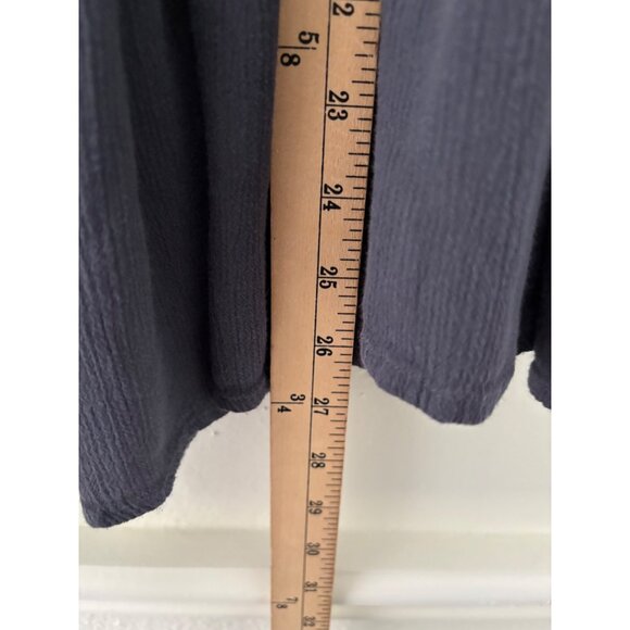 Attic Salt Womens Boho Crochet Pleated Tunic Blouse Size M Gray Rayon Flowy - Picture 10 of 15